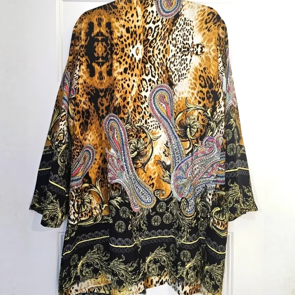 New Boohoo Beautiful Animal Print & Paisley Kimono sz medium - Picture 6 of 7